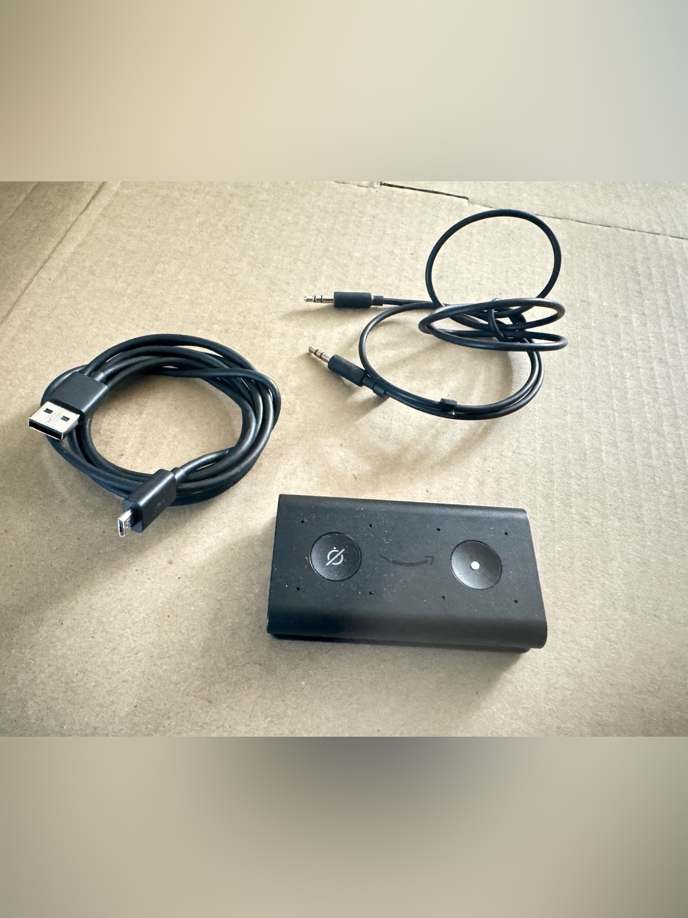 Amazon cardBluetooth Audio Receiver Adapter with 3.5mm Aux and USB Cable - Black